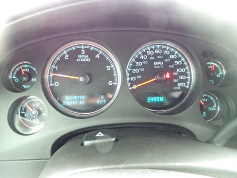 Used 2013 Chevrolet Tahoe LS w/ All-Star Edition RWD image 7