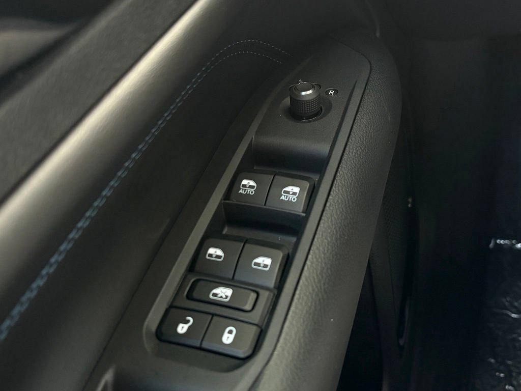 New 2026 Jeep Compass Latitude AWD/4WD image 21