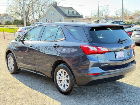 Used 2019 Chevrolet Equinox LS image 6