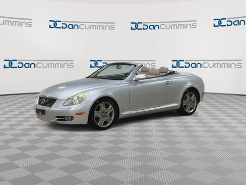 Used 2007 Lexus SC 430 Convertible RWD image 4