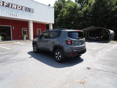 Used 2021 Jeep Renegade Trailhawk w/ Trailer Tow Group AWD/4WD image 10