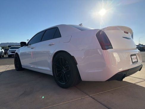 Used 2023 Chrysler 300 C RWD image 10