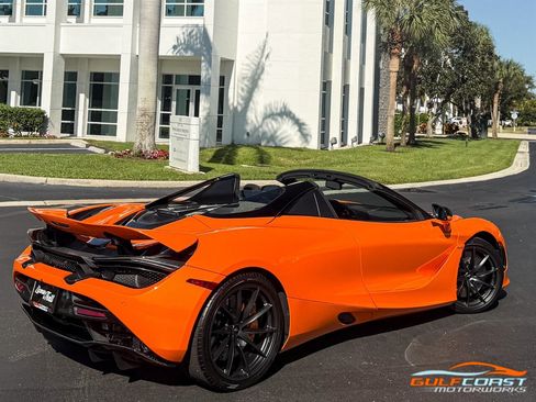 Used 2022 McLaren 720S Spider image 61