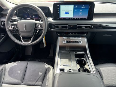New 2025 Lincoln Aviator Reserve image 30