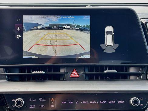 Certified 2023 Kia Sportage EX AWD/4WD image 24