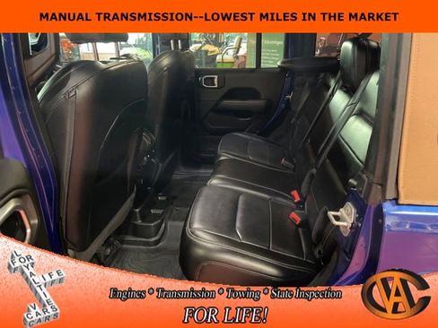 Used 2020 Jeep Wrangler Unlimited Sahara AWD/4WD image 10