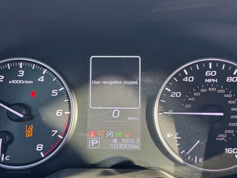 Used 2020 Subaru Legacy Touring XT image 3