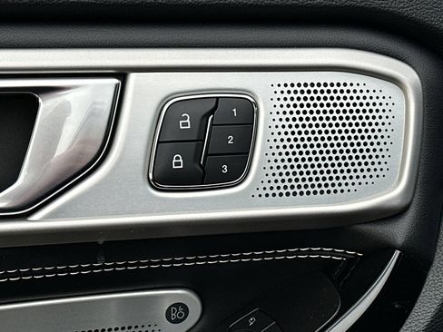 Used 2021 Ford Explorer ST w/ Equipment Group 401A image 11