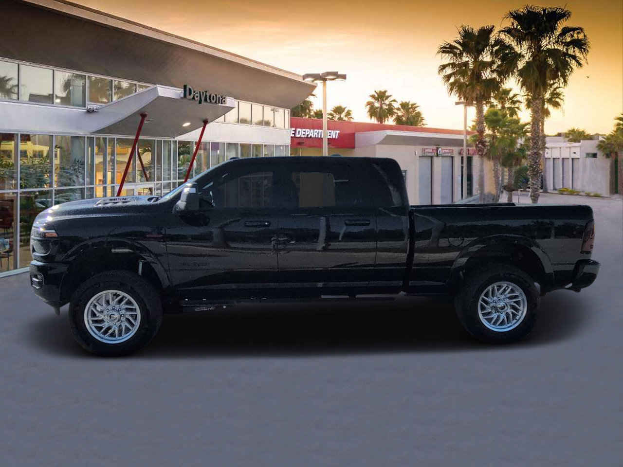 Used 2025 RAM 2500 Limited AWD/4WD image 6