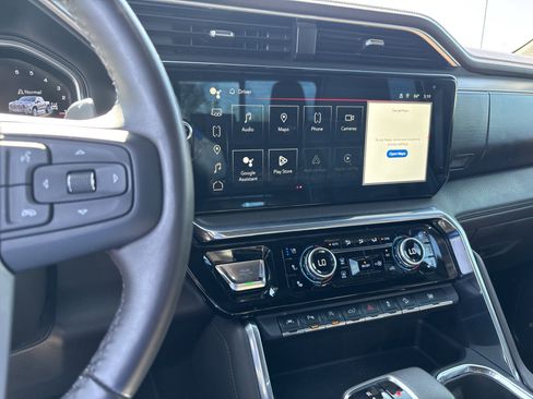 Used 2022 GMC Sierra 1500 Denali w/ Denali Reserve Package image 31