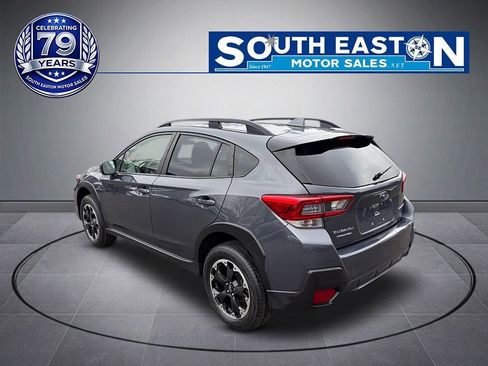 Used 2022 Subaru Crosstrek 2.0i Premium w/ Moonroof Package AWD/4WD image 5