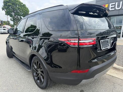 Used 2017 Land Rover Discovery HSE Luxury AWD/4WD image 3
