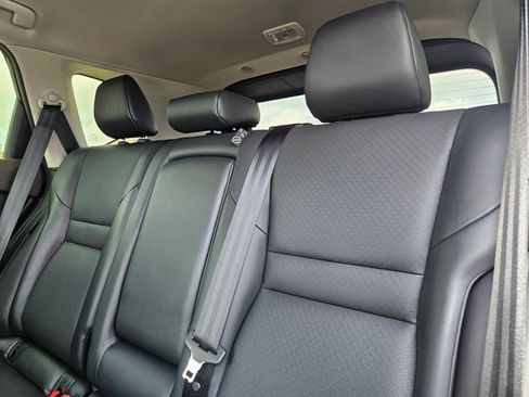 Used 2023 Nissan Rogue SV w/ SV Premium B Package FWD image 13