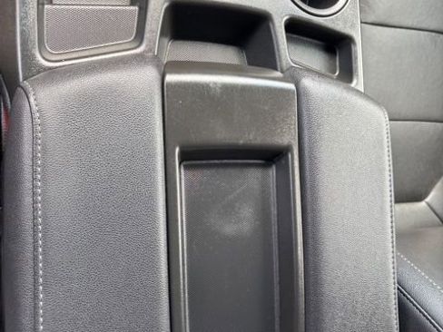 Used 2021 GMC Sierra 1500 SLT AWD/4WD image 32