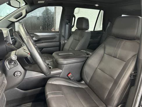 Used 2023 Chevrolet Tahoe RST w/ Luxury Package AWD/4WD image 3