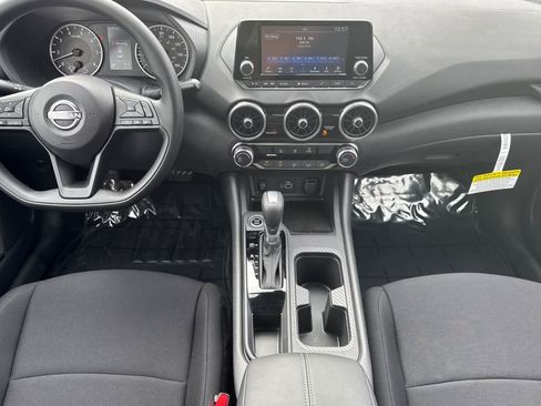 New 2025 Nissan Sentra S image 3