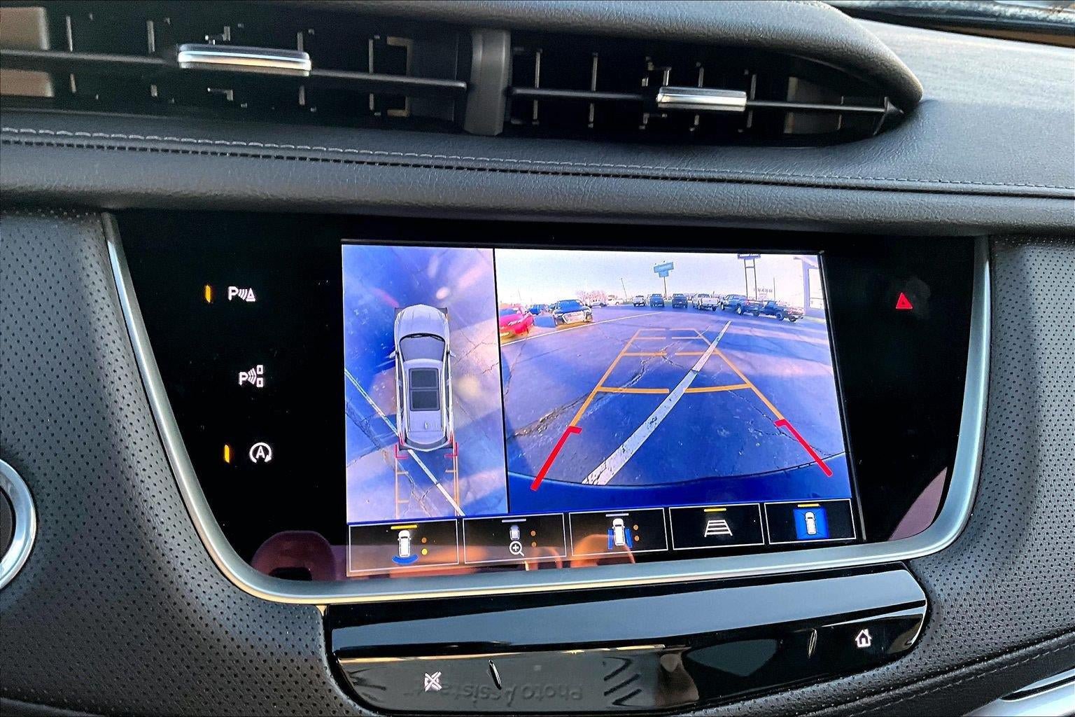 Certified 2026 Cadillac XT5 Premium Luxury w/ Driver Assist Package AWD/4WD image 22
