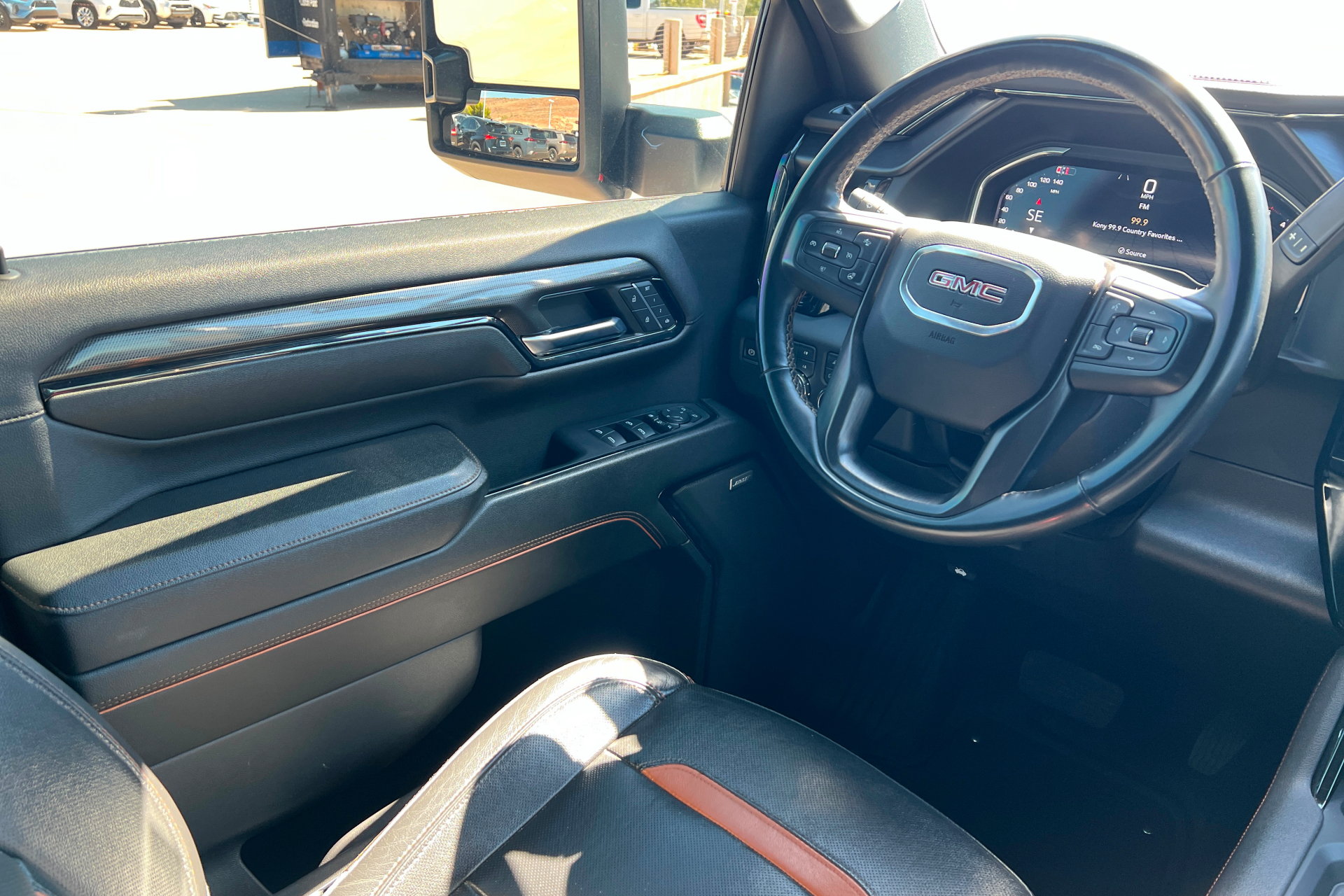 Used 2024 GMC Sierra 3500 AT4 AWD/4WD image 12