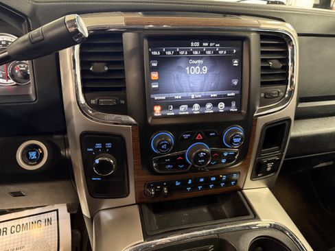 Used 2016 RAM 2500 Laramie AWD/4WD image 48