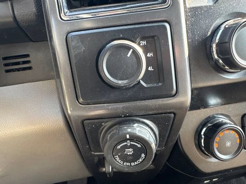Used 2020 Ford F150 XLT w/ Trailer Tow Package AWD/4WD image 19