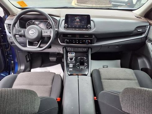 Used 2021 Nissan Rogue S image 6