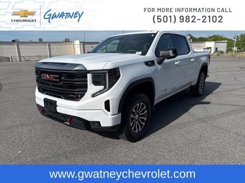 Used 2023 GMC Sierra 1500 AT4 w/ AT4 Premium Package AWD/4WD image 1