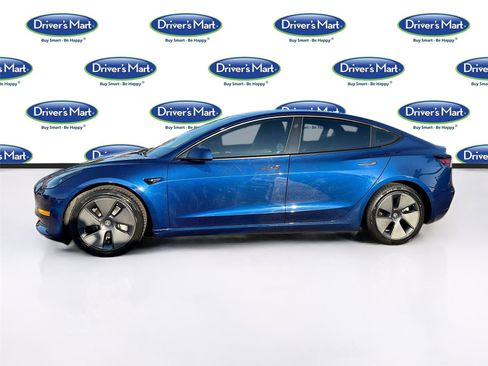 Used 2021 Tesla Model 3 Standard Range Plus image 5