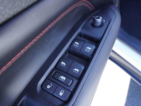 Used 2022 Jeep Compass Trailhawk image 15