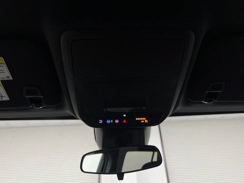 Used 2026 Chevrolet Equinox LT FWD image 64
