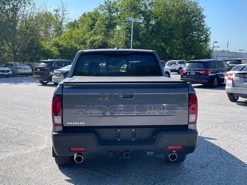Used 2025 Honda Ridgeline RTL image 4