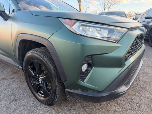 Used 2019 Toyota RAV4 XLE image 31