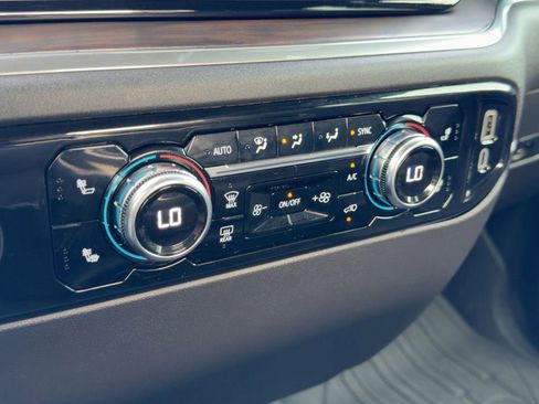 Used 2023 GMC Sierra 1500 SLT image 21