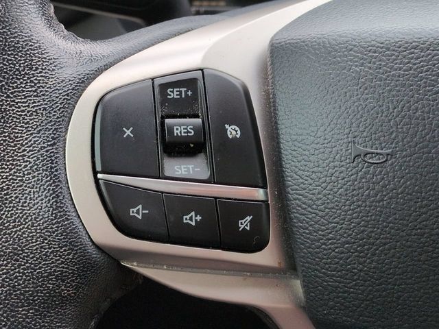 Used 2021 Ford Explorer XLT w/ Equipment Group 202A RWD image 24
