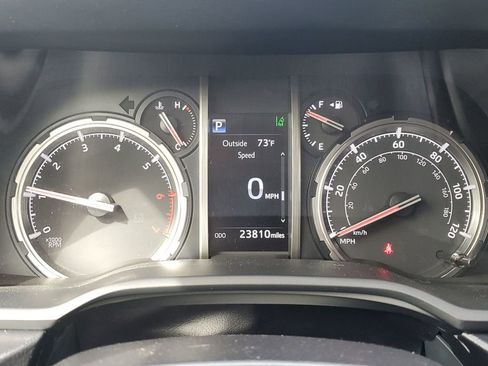 Used 2023 Toyota 4Runner TRD Off-Road Premium w/ Off Road Premium Plus Package image 15