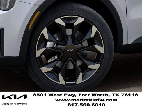 New 2026 Kia Sorento EX FWD image 9