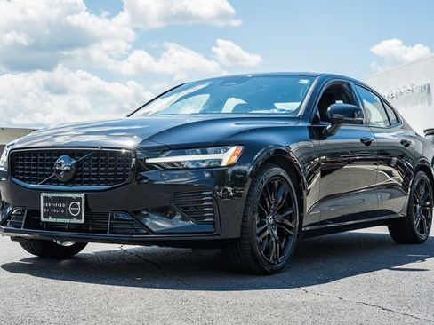 Certified 2024 Volvo S60 T8 Plus w/ Climate Package AWD/4WD image 5