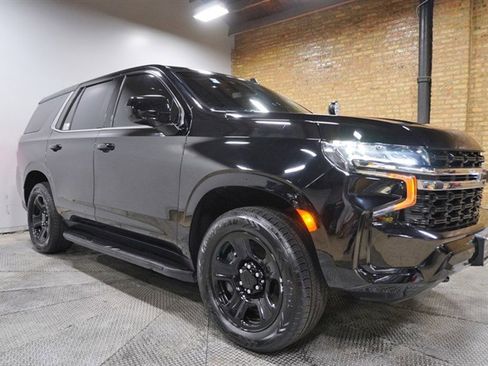 Used 2021 Chevrolet Tahoe 2WD w/ 1FL Safety Package image 6