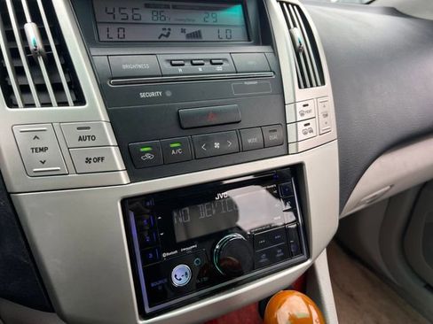 Used 2006 Lexus RX 330 FWD image 21