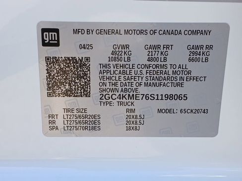 Certified 2025 Chevrolet Silverado 2500 Custom w/ Custom Value Package image 34