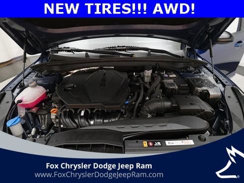 Used 2025 Kia K5 GT-Line w/ GT-Line Premium Package image 3