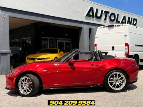 Used 2016 MAZDA MX-5 Miata Grand Touring RWD image 7