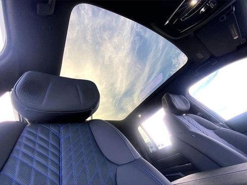 New 2026 Cadillac Escalade IQL Luxury image 34