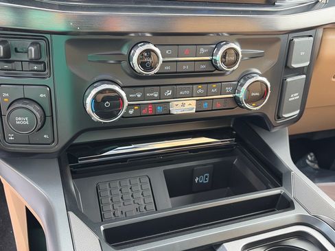 New 2026 Ford F250 Lariat w/ Lariat Ultimate Package AWD/4WD image 14
