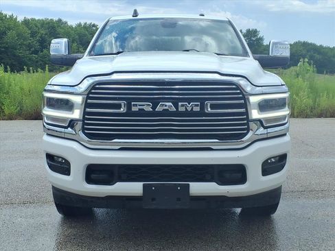 Used 2024 RAM 2500 Laramie AWD/4WD image 28