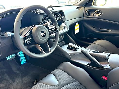 New 2026 Nissan Z Performance w/ Floor Mat Package RWD image 9