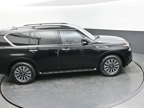 Used 2022 Nissan Armada SL w/ Midnight Edition Package RWD image 41