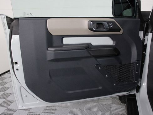 Used 2024 Ford Bronco Wildtrak image 20