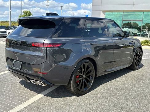 New 2025 Land Rover Range Rover Sport Dynamic SE image 6