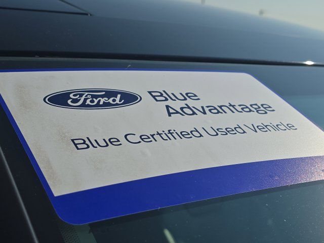 Used 2022 Ford Edge Titanium AWD/4WD image 10