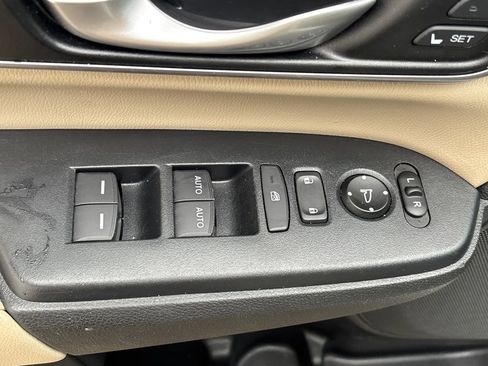 Used 2018 Honda CR-V EX-L image 7